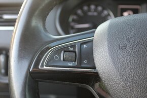 Škoda Octavia Combi 2.0 TDI Elegance Dovezené, Originál km - 15