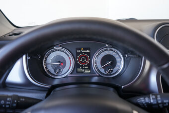 17- SUZUKI Vitara, 2019, benzín, 1.4 BoosterJet, 103 kW - 15