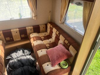 Predam 5 miestny karavan dovoz gb vo vybornom stave - 15