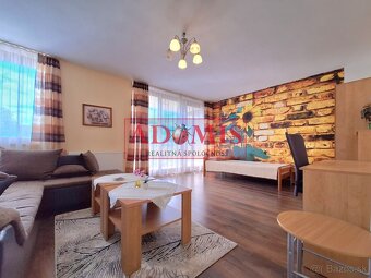 Predáme 6-izbový rodinný dom Kavečany 800m2, dvojgaráž, bazé - 15