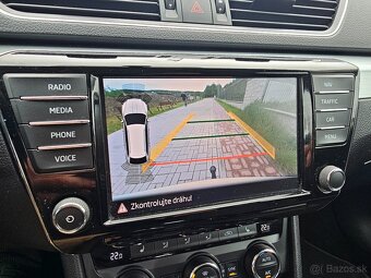 ŠKODA SUPERB COMBI III 1.6 TDI DSG KAMERA ŤAŽNÉ KESSY 2016 - 15