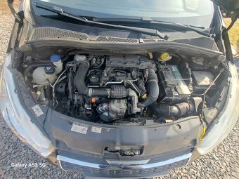 Peugeot 208 1.4 HDI - 15