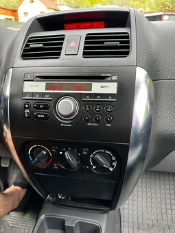Suzuki SX4 1.6 Urban Line S pohonom 4x4 Swift yeti tiguan - 15