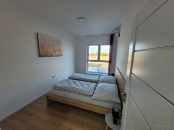 Prenajmem 3i byt v novostavbe s dvoma parkovacími miestami - 15