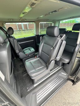 Volkswagen T5 Multivan 2.0 TDI 140k Highline - 15