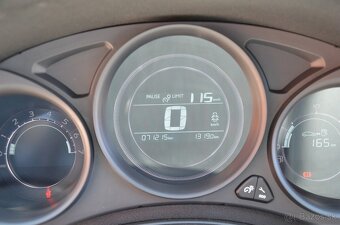 Citroën C4 1.2 PureTech, 81kw, M5 - 15