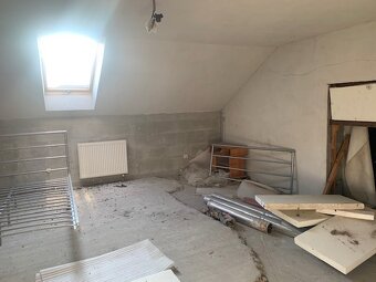 Rodinný dom Čakajovce s prístavbou - 15