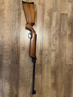 Vzduchovka walther model 55 - 15