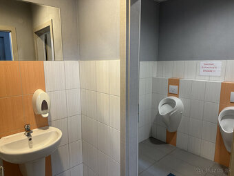 Prenájom kancelárskych priestorov 210m² v časti Bratislava Ž - 15