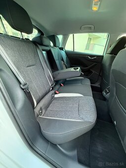 Škoda Scala 1.6 TDI 85kw DSG STYLE CarPlay,Matrix,R18 - 15