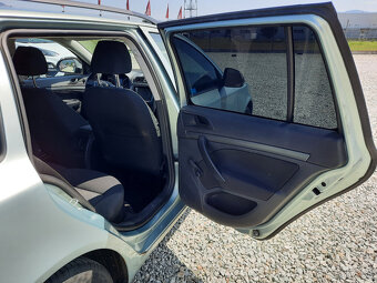 Škoda Octavia Combi 1.6 Classic - 15