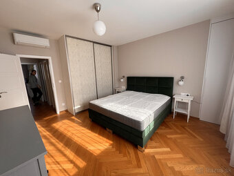 3-izbový byt na prenajom v centre Bratislavy - staré mesto - 15