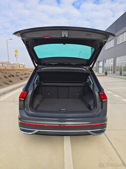 Volkswagen Tiguan 2.0 TDI EVO Elegance 4Motion DSG - 15