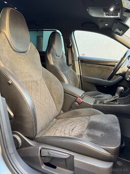 ŠKODA SUPERB COMBI 1,4 iV, SPORTLINE, 101 778 KM,5/2020 - 15