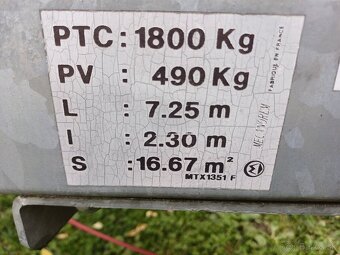 Zníženie ceny. Predám motorový čln Merry fisher 595 - 15