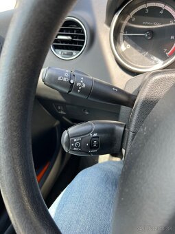 Peugeot 308 - 15