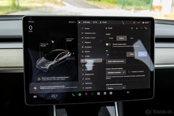 Tesla Model 3 239kw SR+ 60KWH Premium Connectivity, odpočet - 15