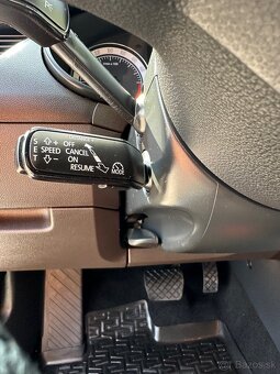 Škoda octavia combi scout - 15