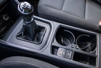 Volkswagen Touran 2.0 TDI SCR BMT Comfortline 110kW - 15