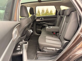 Kia Sorento 1.6 T-GDI 4x4 PHEV AWD 7-miestne -2023 - 15