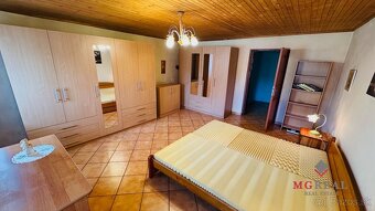 Na predaj rodinný dom vo V. Uherciach – pozemok 853 m2 – rek - 15