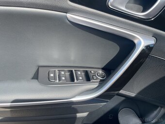 Predám KIA XCEED 1,5 T - GDI 103kW  M6 GOLD - 15