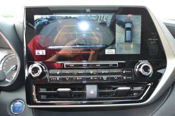 Toyota Highlander 2,5 Hybrid Dynamic Force AWD E-CVT - 15