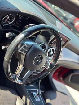 Mercedes-Benz CLA 45 AMG - 15
