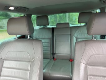 Predam Volkswagen Touareg 3.0 tdi - 15