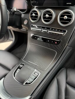 Predam Mercedes GLC Kupé 300 4MATIC A/T - 15