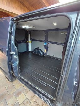 Ford Transit custom - 15