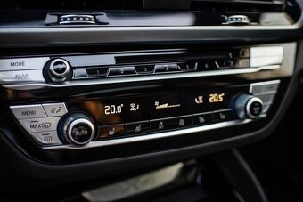 BMW X4 xDrive30d A/T M-packet 195 KW /265 PS Slovenské auto - 15