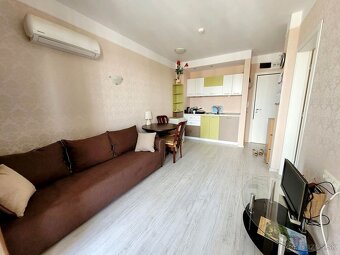 Dvojizbový luxusný apartmán v exkluzívnom komplexe - 15