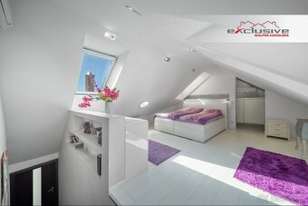 RODINNÝ DOM s POLYFUNKCIOU–2x BYT+KOMERČ.PRIESTOR,UL.JARKOVÁ - 15