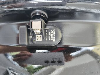 Kolesa Mercedes 5x112 r18 AEZ - 15