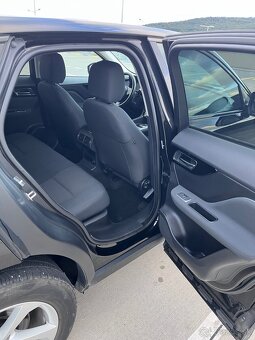Jaguar F-Pace Combi 132kw Automat - 15