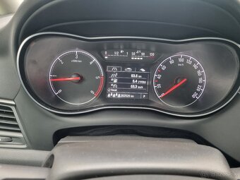 Opel Zafira 2,0 CDI 125kw 6/AT 7miest r. 2018 - 15