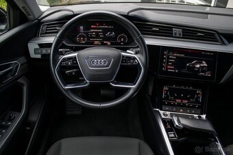 Audi E-tron 50 quattro - 15