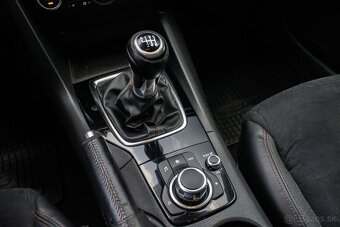 Mazda 3 Takumi 88kW MT/6 - 15