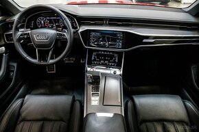 Audi RS6 Avant - 15