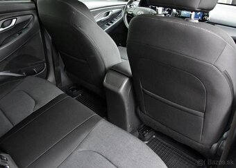 Hyundai i30 1.5 T-GDI MHEV, ČR,1.MAJ. 117 kw - 15