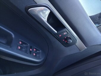 Volkswagen Touran 1.9TDi 7-miest - 15