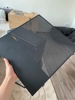 🖥️ PC skrinka – Zalman P10 Black - 15