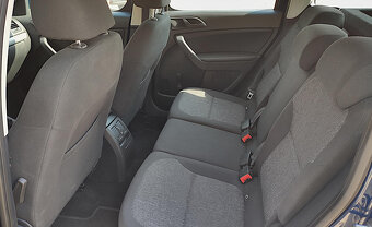 Škoda Yeti 1.2 TSI Active po facelifte - 15