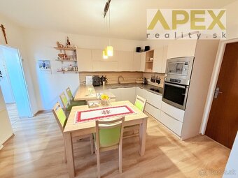 Exkluzívne APEX reality 4i. rodinný dom Posádka, 1581 m2 - 15