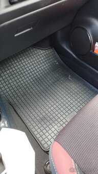 TOYOTA YARIS Selection, 1.5 VVT-iE, manuál 6-st., 70.000 km. - 15