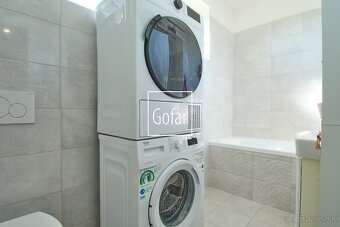 Zariadený energeticky úsporný 3i byt + 2xparking, Baka, DS - 15