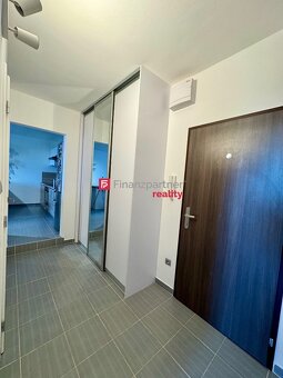 NOVINKA: Ponúkame na predaj zrekonštruovaný 2i byt s pivnico - 15