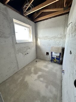 5 IZBOVÝ DOM V ŠTANDARDE Galanta Mládežnícka štvrť - 15