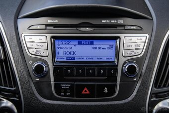 Hyundai ix35 2.0CRDI VTG Style 4x4 /AJ NA SPLÁTKY/PROTIÚČET/ - 15